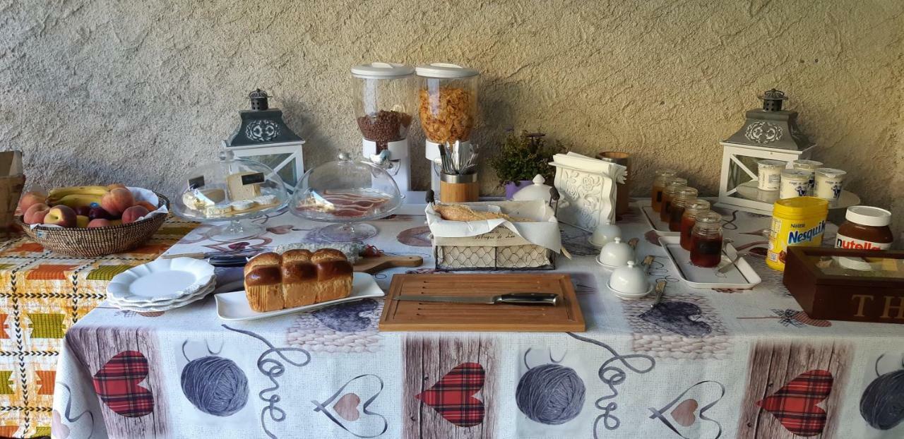 Bed and Breakfast Moulin De Benedicty Vers  Екстер'єр фото